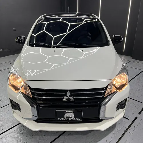 Mitsubishi Attrage GLS 2024 Blanco Caracas