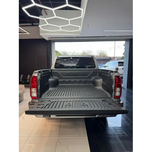 Mitsubishi L200 2024 Plateado Caracas