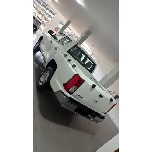 Mitsubishi L200 2026 Blanco Maracaibo
