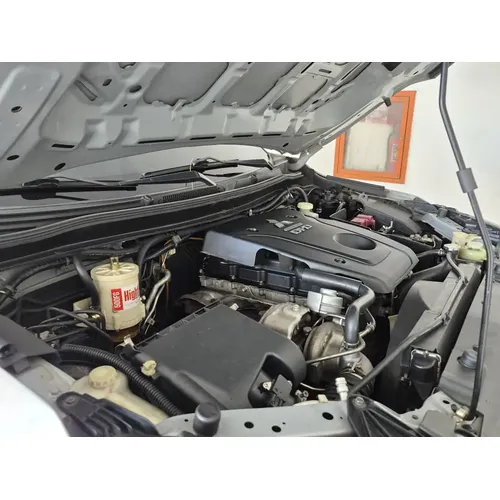 Mitsubishi L200 2020 Plateado Valencia