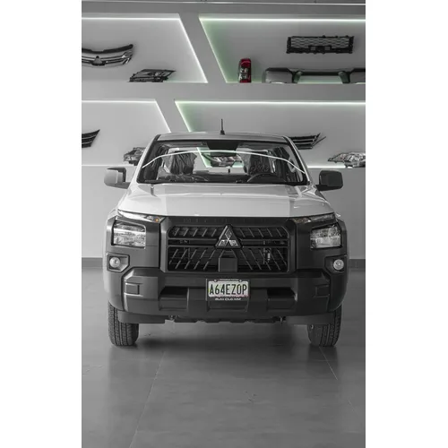 Mitsubishi L200 2026 Blanco Valencia