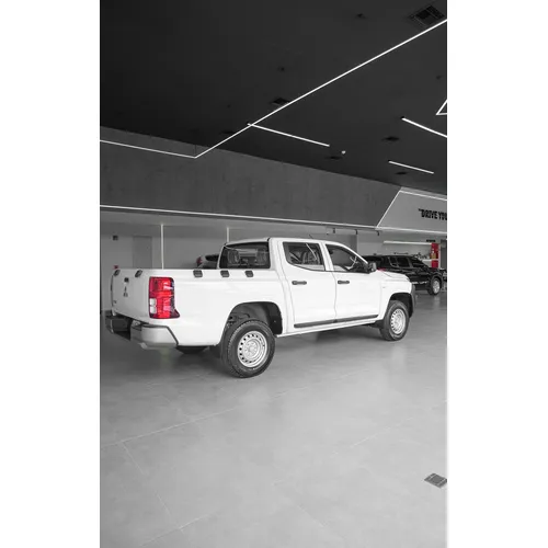 Mitsubishi L200 GL 2026 Blanco Valencia