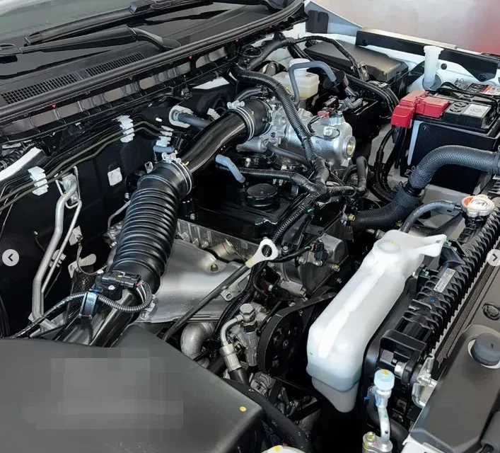 Mitsubishi L200 Gl 2025 blanco7