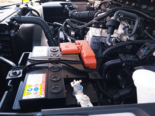 Mitsubishi L200 2025 Plateado Caracas
