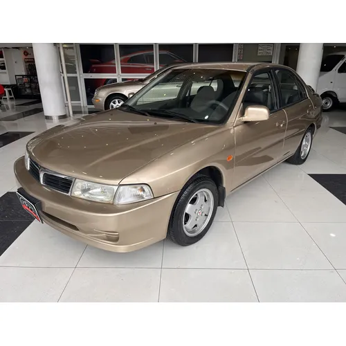Mitsubishi Lancer 2001 Dorado Caracas
