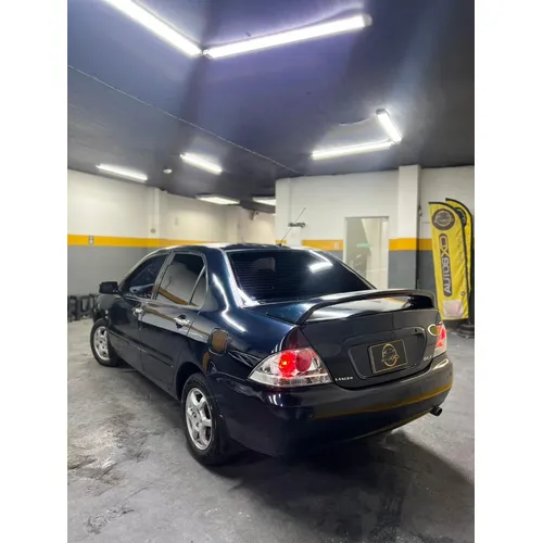 Mitsubishi Lancer GLX 2013 Azul Caracas