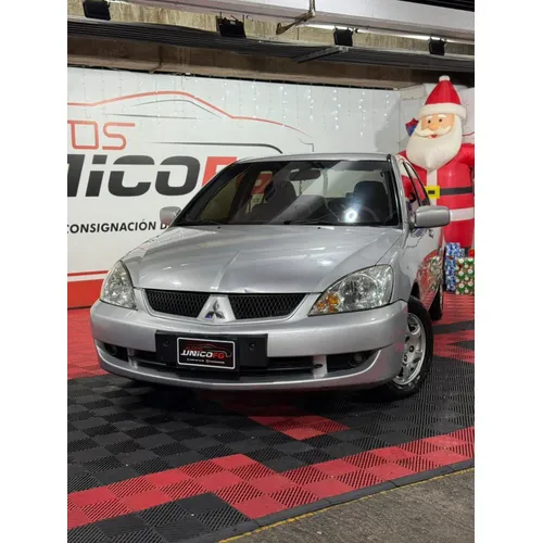 Mitsubishi Lancer GLX 2013 Plateado Caracas