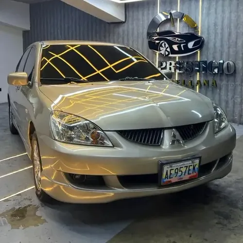 Mitsubishi Lancer 2011 Dorado Caracas
