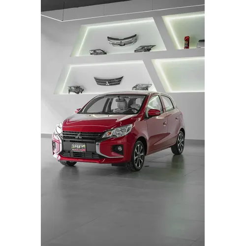 Mitsubishi Mirage 2026 Rojo Valencia