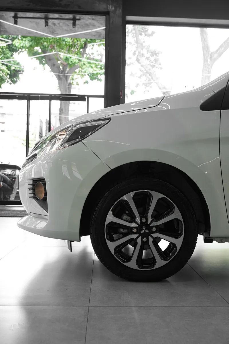 Mitsubishi Mirage GLS 2025 Blanco Valencia