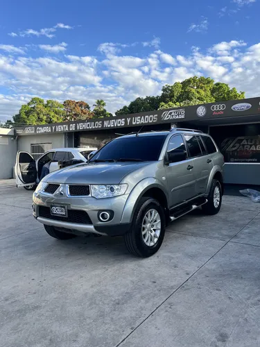 Mitsubishi Montero 2015 Glx Con 54.000km