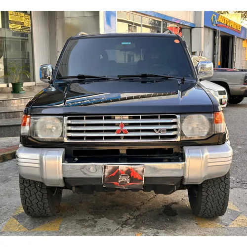 Mitsubishi Montero Dakar 2007 Negro Caracas