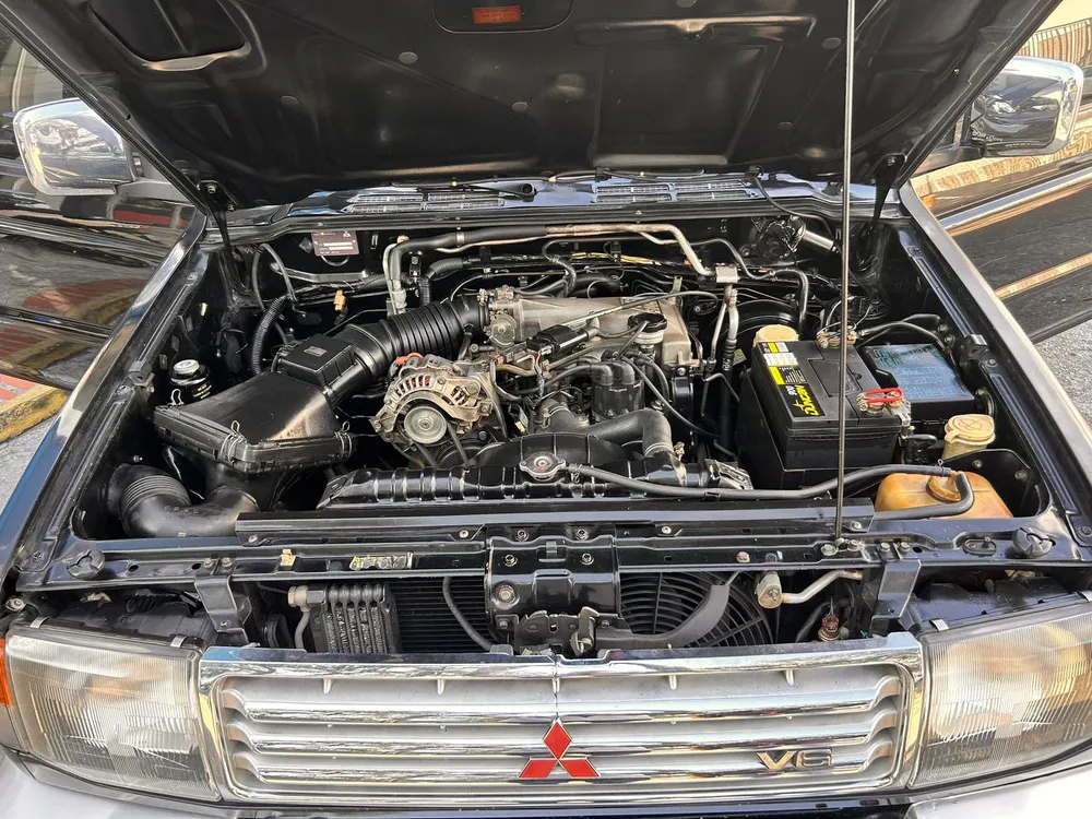 Mitsubishi Montero Dakar 2007 Negro Caracas