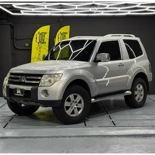 Mitsubishi Montero 2008 Gris Caracas