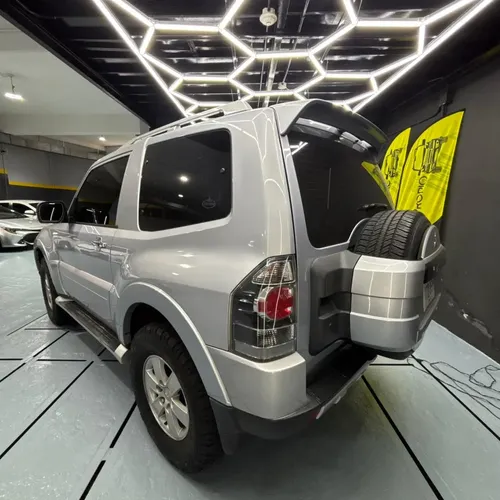 Mitsubishi Montero 2008 Gris Caracas
