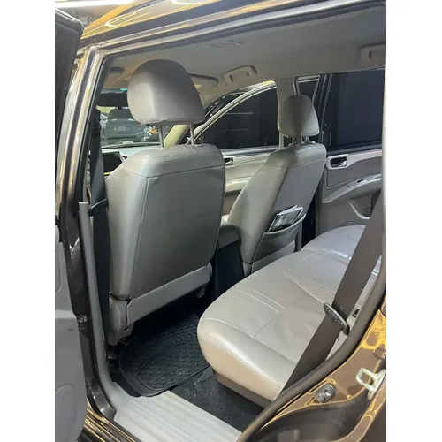 Mitsubishi Montero 2014 Gris Caracas
