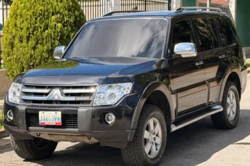Mitsubishi Montero Limited 2008