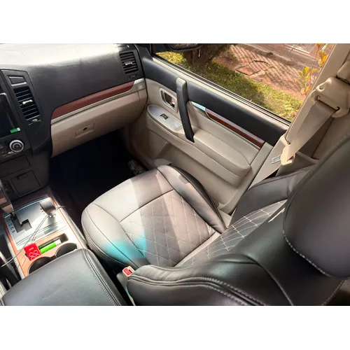 Mitsubishi Montero Limited 2008 Negro Caracas