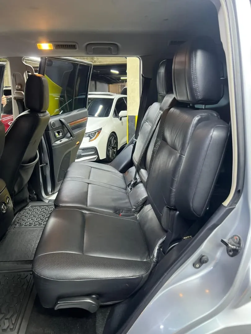 Mitsubishi Montero Limited 2008 plata10