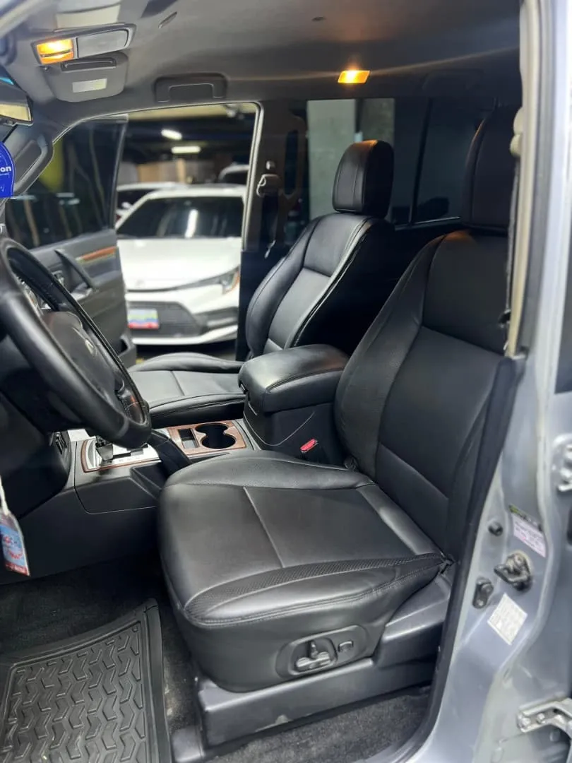 Mitsubishi Montero Limited 2008 plata9