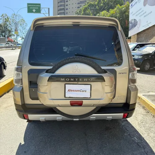 Mitsubishi Montero Limited 2008 Dorado Caracas