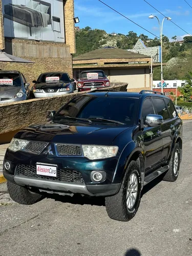 Mitsubishi Montero Sport 2014