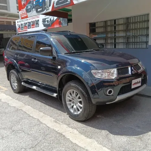 Mitsubishi Montero Sport 2014 Verde Caracas