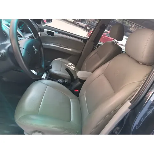 Mitsubishi Montero Sport 2014 Verde Caracas