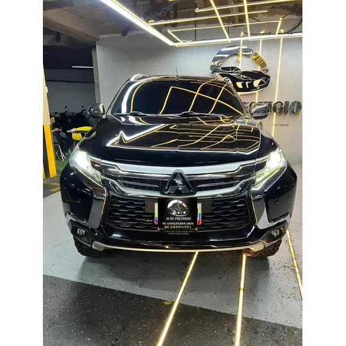 Mitsubishi Montero Sport 2019 Negro Caracas