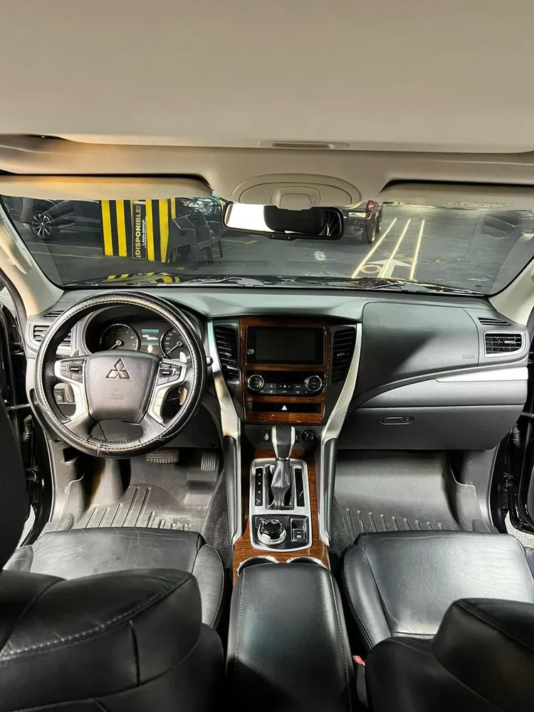 Mitsubishi Montero Sport 2019 Negro Caracas