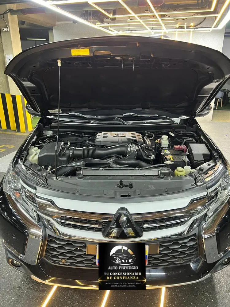 Mitsubishi Montero Sport 2019 Negro Caracas