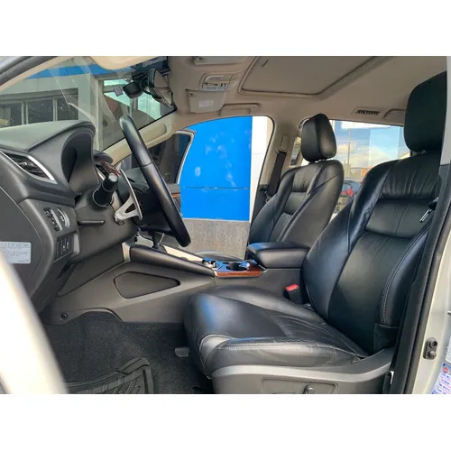 Mitsubishi Montero IO 2019 Plateado Caracas