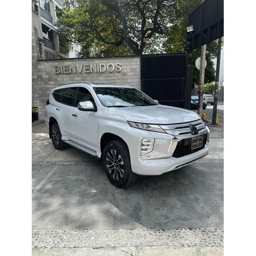 Mitsubishi Montero Sport 2020 Blanco Caracas