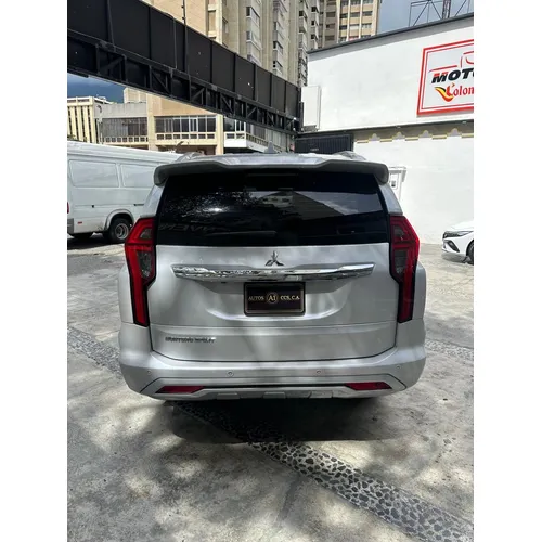 Mitsubishi Montero Sport 2020 Blanco Caracas
