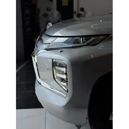 Mitsubishi Montero Sport 2020 Plateado Caracas