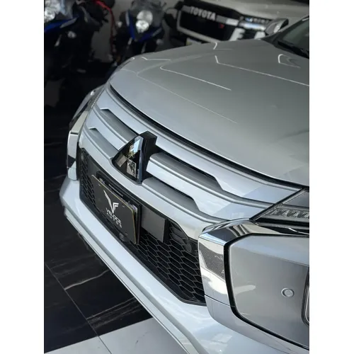 Mitsubishi Montero Sport 2020 Plateado Caracas