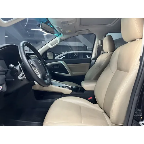 Mitsubishi Montero Sport 2023 Negro Caracas