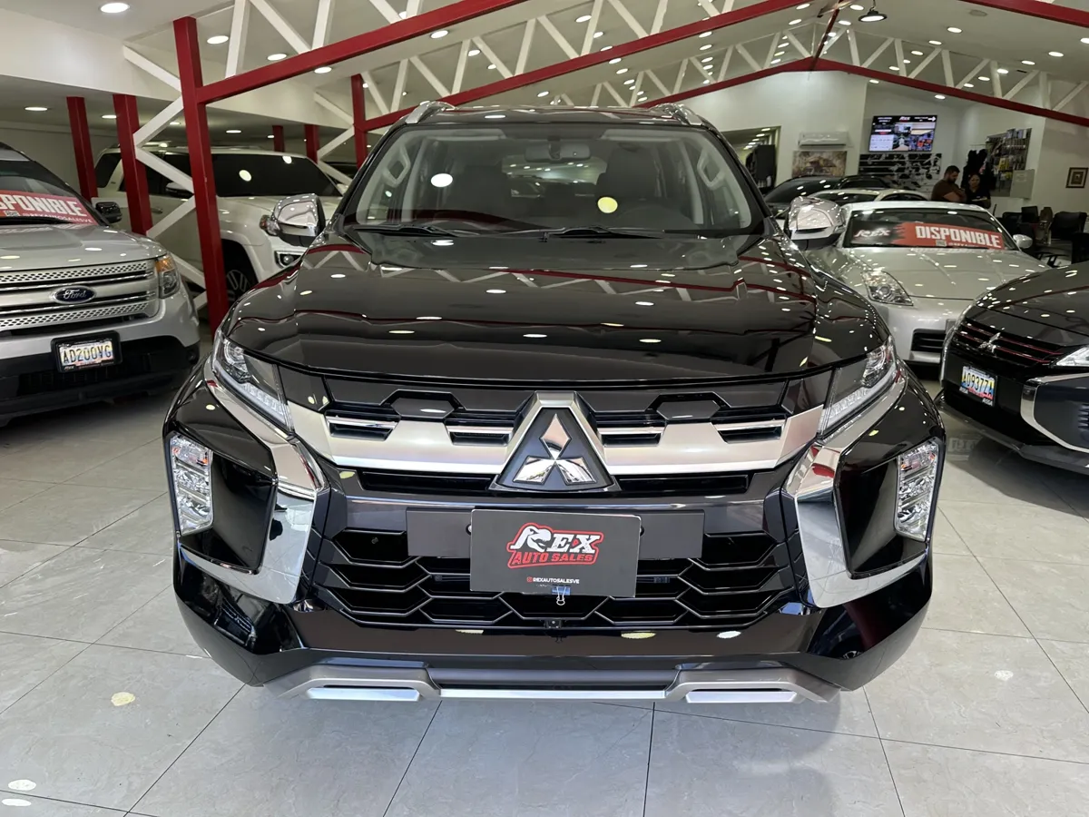 Mitsubishi Montero Sport 2025 Negro Caracas
