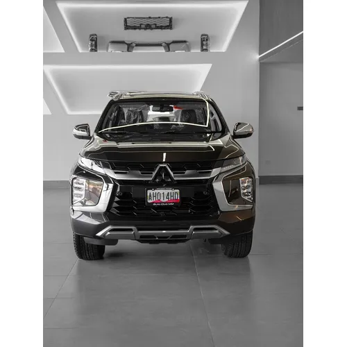 Mitsubishi Montero Sport 2026 Marrón Valencia