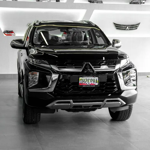 Mitsubishi Montero Sport 2026 Negro Valencia