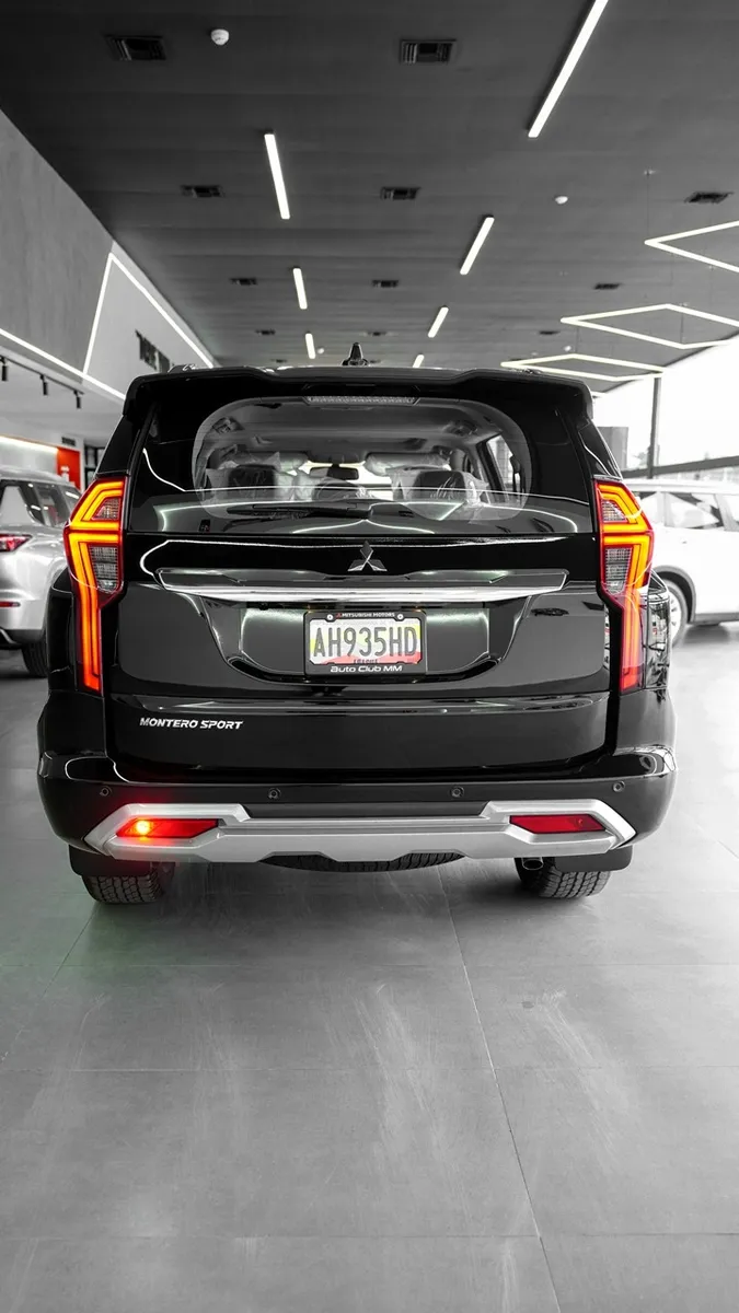 Mitsubishi Montero Sport 2025 Negro Valencia