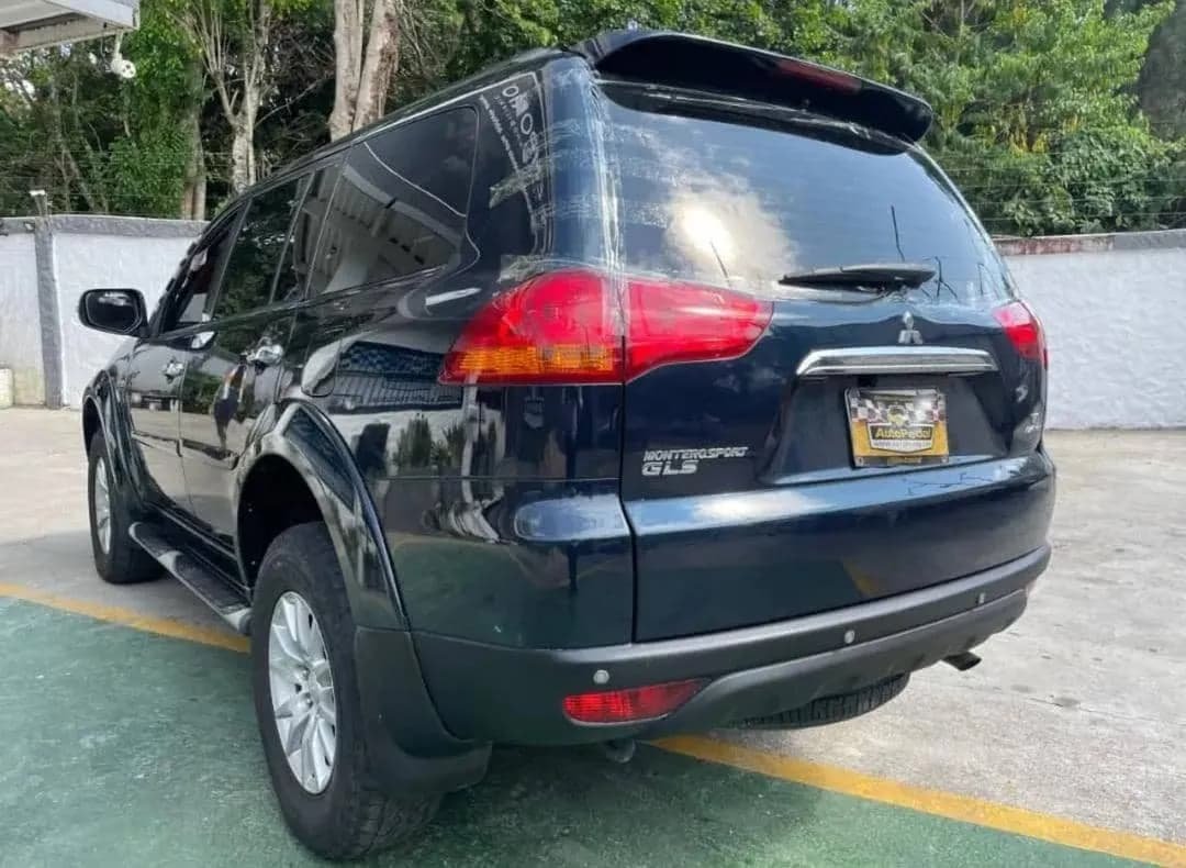 Mitsubishi Montero Sport GLS 2014 Verde