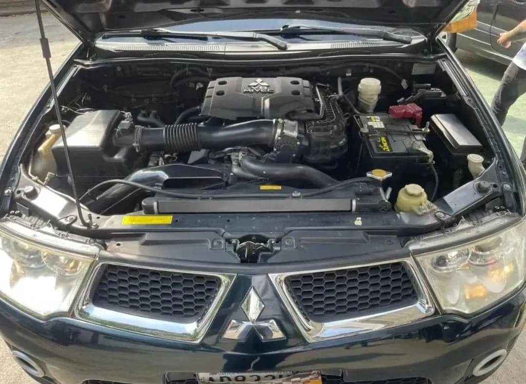 Mitsubishi Montero Sport GLS 2014 Verde