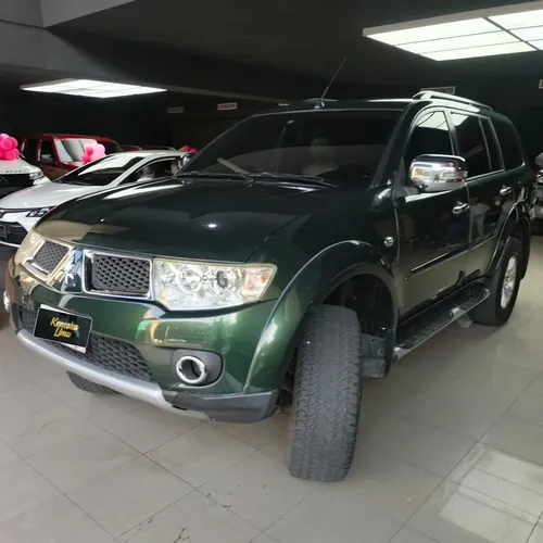 Mitsubishi Montero Sport GLS 2015 Verde Caracas