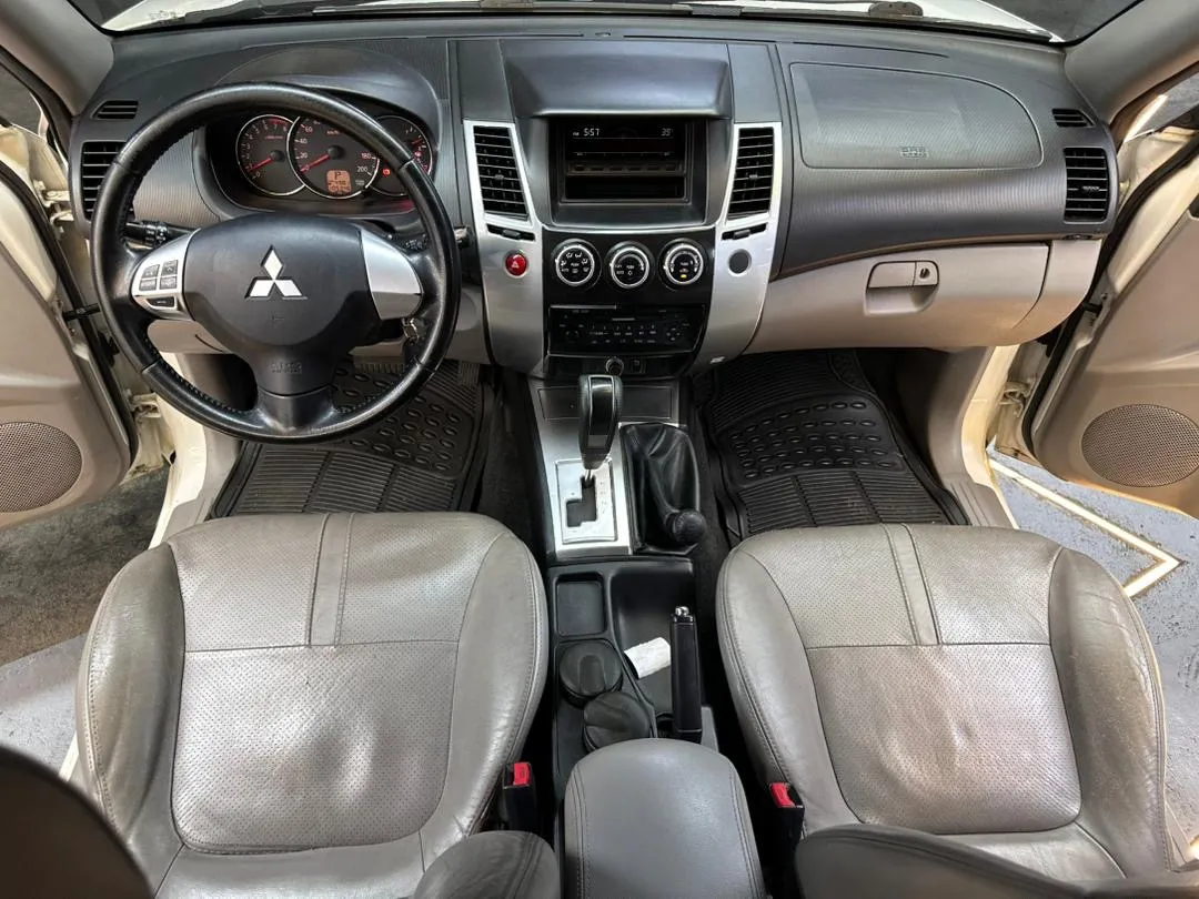 Mitsubishi Montero Sport Gls 2014 Blanco Caracas