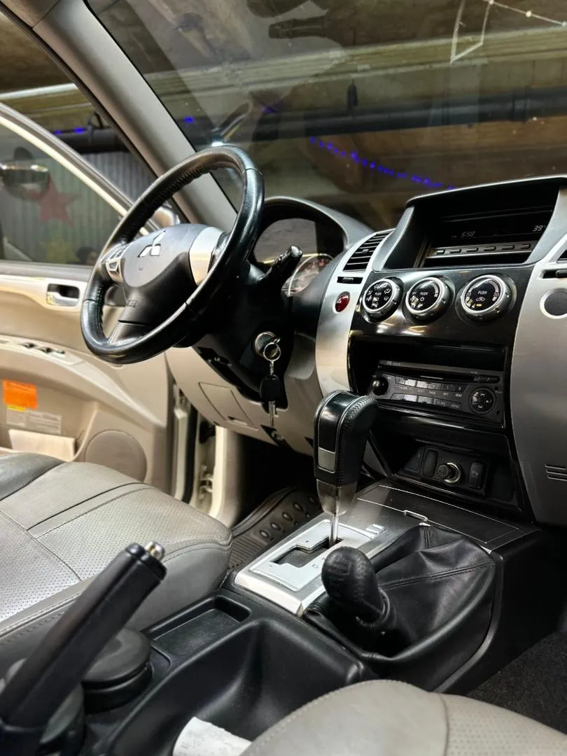 Mitsubishi Montero Sport Gls 2014 Blanco Caracas