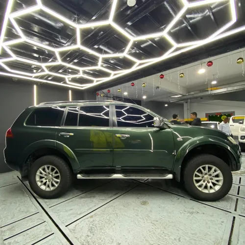 Mitsubishi Montero 2015 Verde Caracas