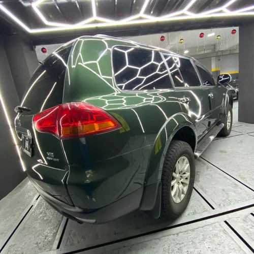 Mitsubishi Montero Sport GLS 2015 Verde Caracas