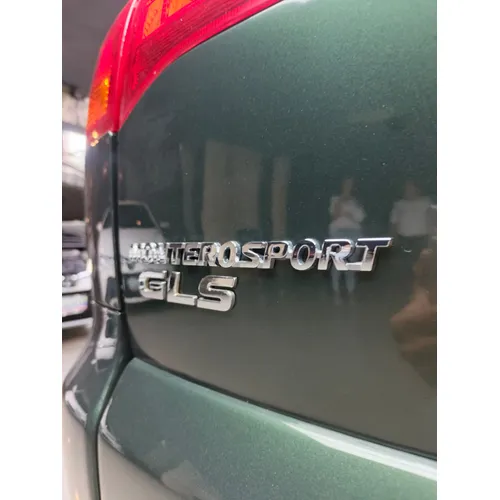 Mitsubishi Montero Sport GLS 2015 Verde Caracas
