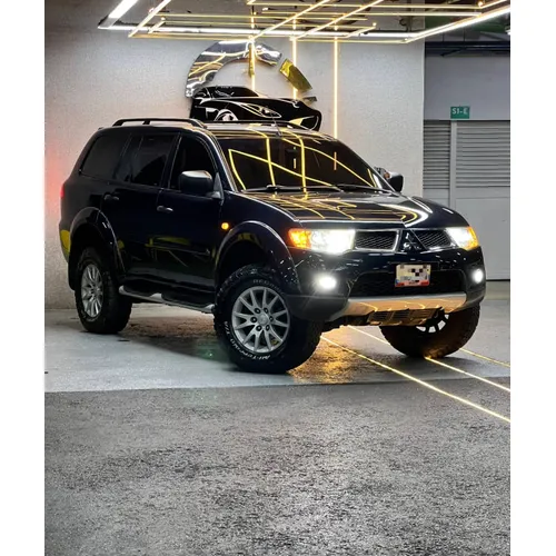 Mitsubishi Montero Sport GLX 2014 Azul Caracas